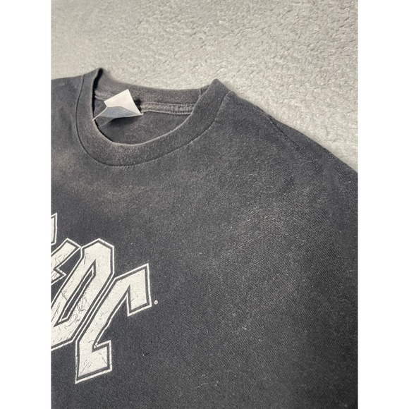 Vintage 2005 ACDC "Back In Black" T-shirt Mens XL Rock Metal Concert Band - Picture 9 of 12